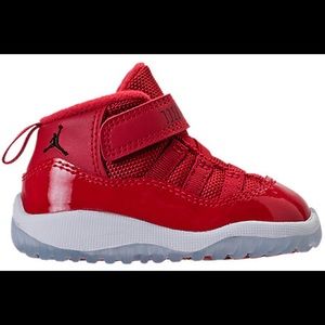 Jordan Retro 11 red